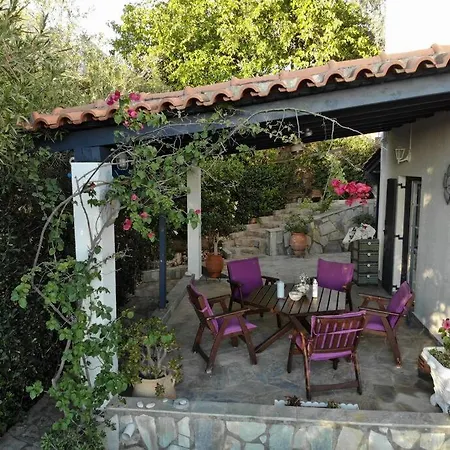 Evridiki - Walking Distance To Villa