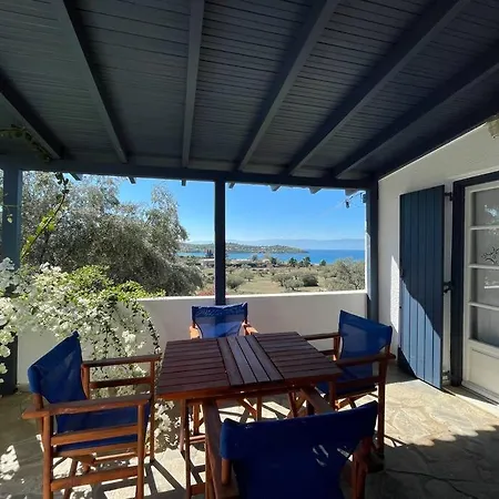 Evridiki - Walking Distance To * Porto Heli